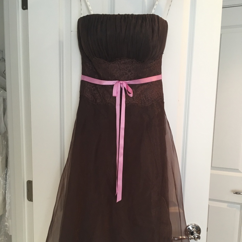 Chocolate brown B2 dress with pink ribbon